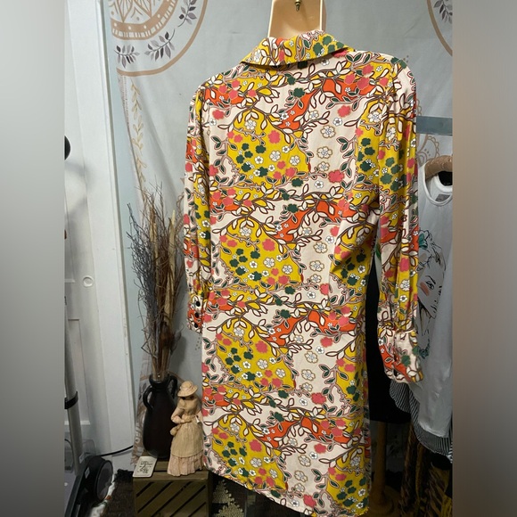 EUC Natural Life Twiggy Shirt Dress Tan Floral size XS 100% Rayon - Picture 4 of 7